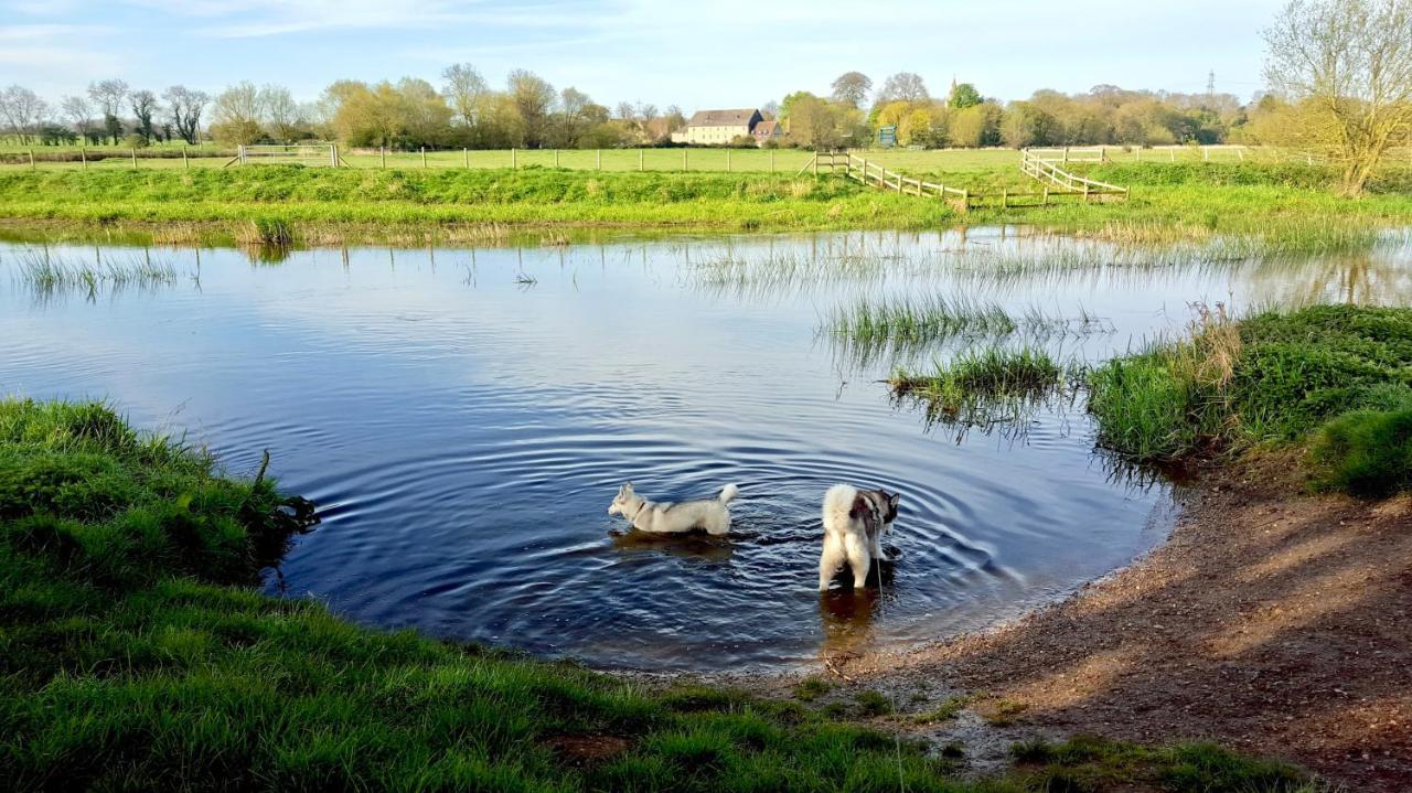 River Nene Cottages Water Newton Esterno foto
